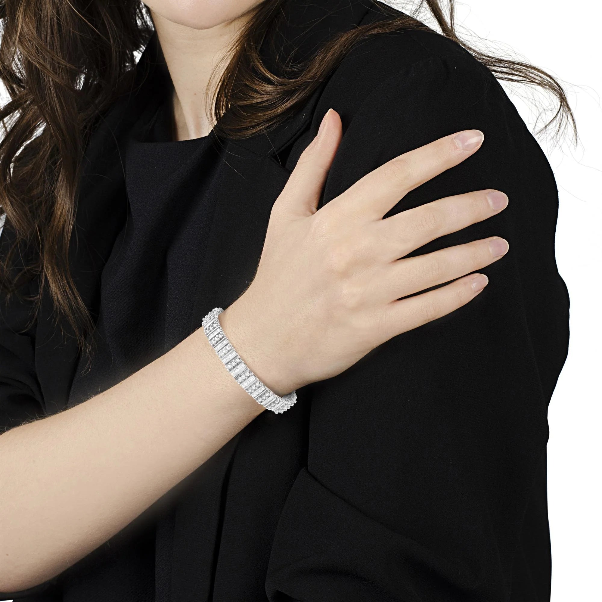 14K White Gold 4 7/8 cttw Baguette & Round Diamond Tennis Bracelet - Inside The Bars